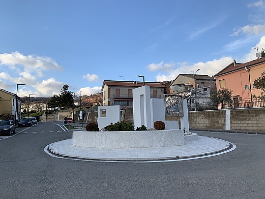 opera in ricordo gemellaggio con Vinovo